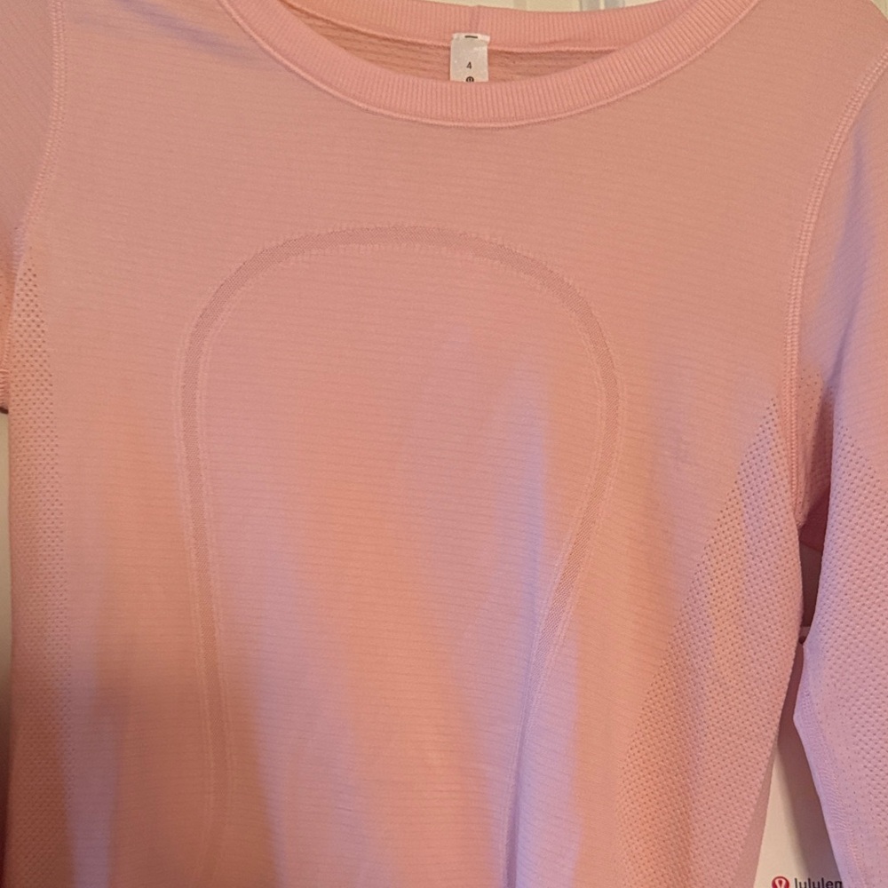 Lululemon swiftly tech breeze